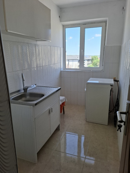 Comision 0 - Apartament  2 camere, etaj 4, Micro 4