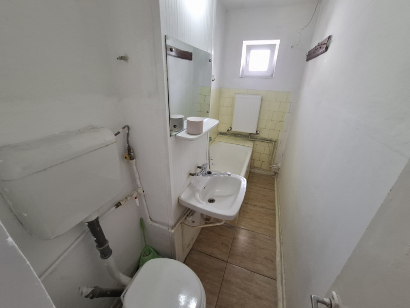 Apartament 2 camere, etaj 2, Micro 5, Târgoviște