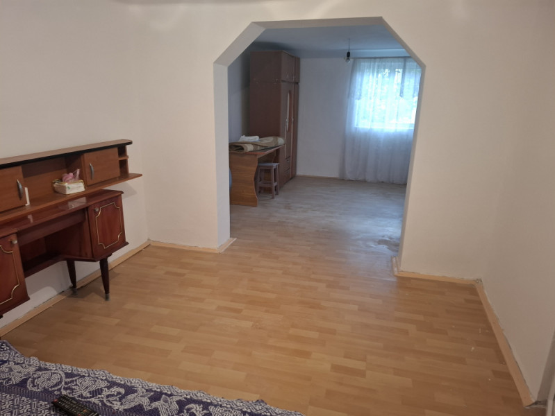 Comision 0 - Casă cochetă în com. Glodeni, judetul Dâmbovița