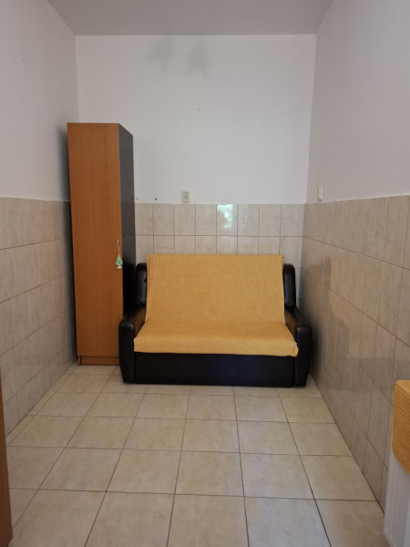  Vânzare casă în mun. Targoviste, str. Parvan Popescu, jud.Dâmbovița