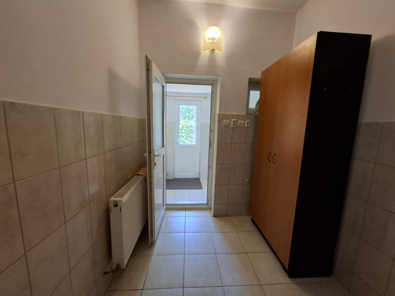  Vânzare casă în mun. Targoviste, str. Parvan Popescu, jud.Dâmbovița
