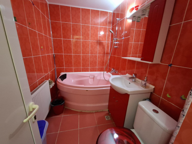 Inchiriere apartament 2 camere, decomandat, micro 3, in Targoviste