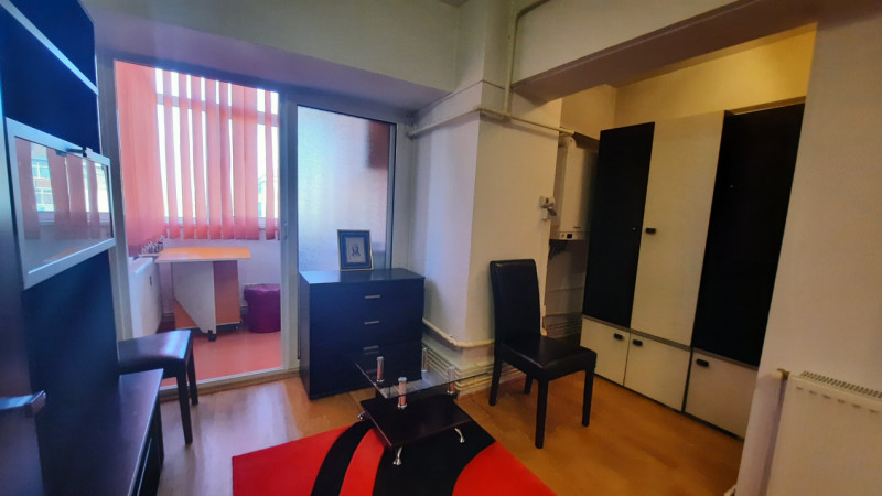Inchiriere garsoniera moderna pe Calea Bucuresti, in Targoviste