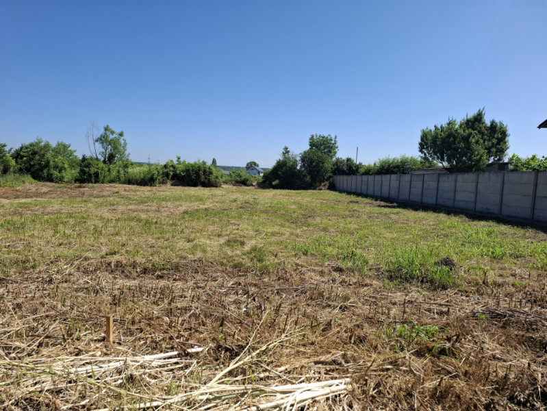 Vânzare teren în Târgoviște, zona Iazul Morii