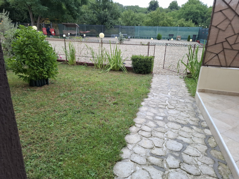 Închiriere garsonieră MODERNĂ, în Valea Voievozilor, pe strada Livada cu Pruni