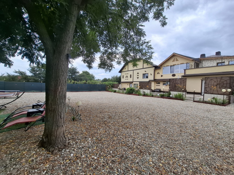 Închiriere garsonieră MODERNĂ, în Valea Voievozilor, pe strada Livada cu Pruni