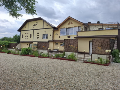 Închiriere garsonieră MODERNĂ, în Valea Voievozilor, pe strada Livada cu Pruni