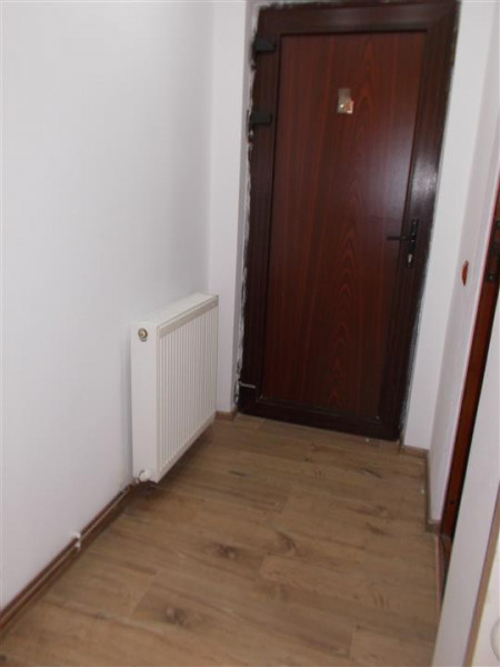 Închiriere garsonieră modernă în micro 6 - Targoviste