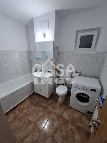 ÎNCHIRIERE APARTAMENT 3 CAMERE MODERN, CENTRAL, ETAJ 2