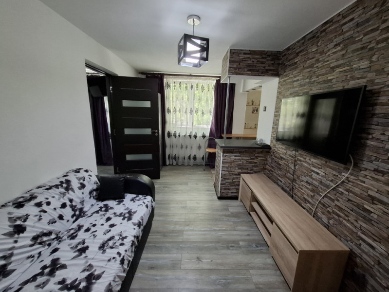 Comision 0 - vanzare apartament 3 camere, etaj 2, micro 9 Targoviste