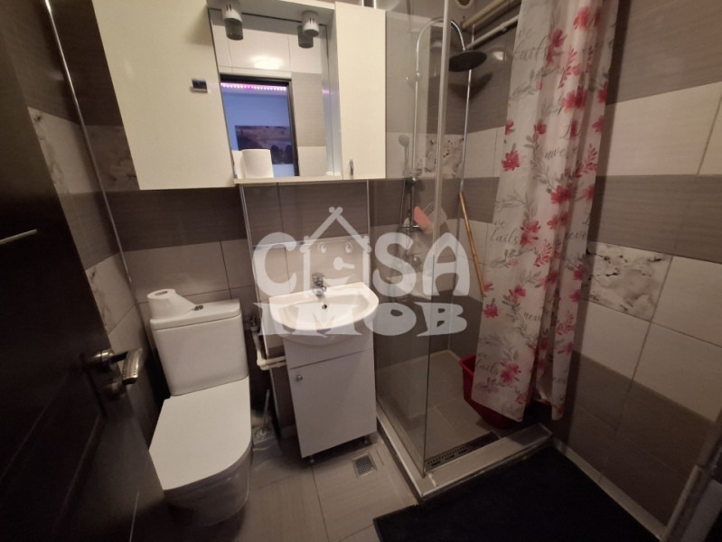 Comision 0 - vanzare apartament 3 camere, etaj 2, micro 9 Targoviste