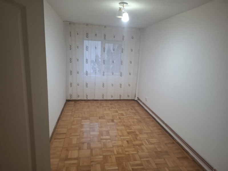 Comision 0 - Apartament 4 camere, CONFORT 1, DECOMANDAT, etaj 3, micro 4