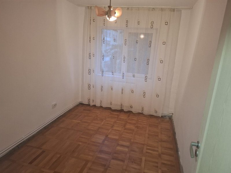 Comision 0 - Apartament 4 camere, CONFORT 1, DECOMANDAT, etaj 3, micro 4