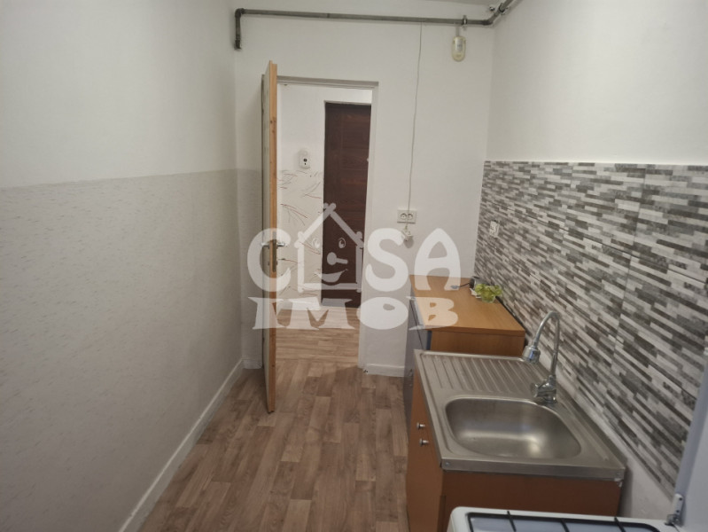Comision 0 - Apartament 4 camere, CONFORT 1, DECOMANDAT, etaj 3, micro 4