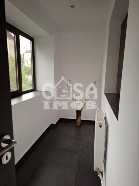 Inchiriere apartament 3 camere, Calea Bucuresti, etaj 1, in Targoviste