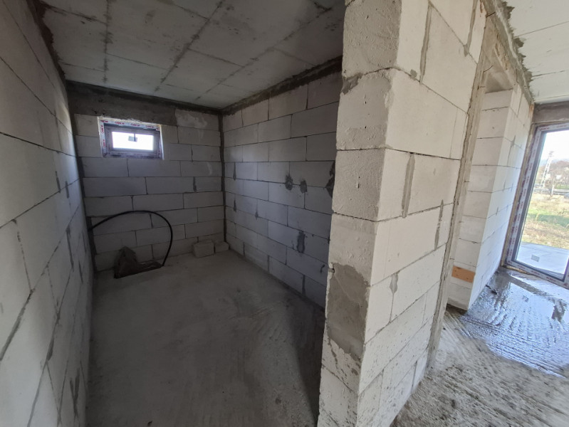 Vanzare casa la gri in comuna Tatarani, jud. Dambovita