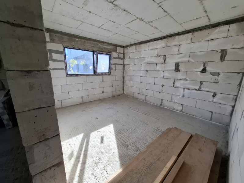 Vanzare casa la gri in comuna Tatarani, jud. Dambovita