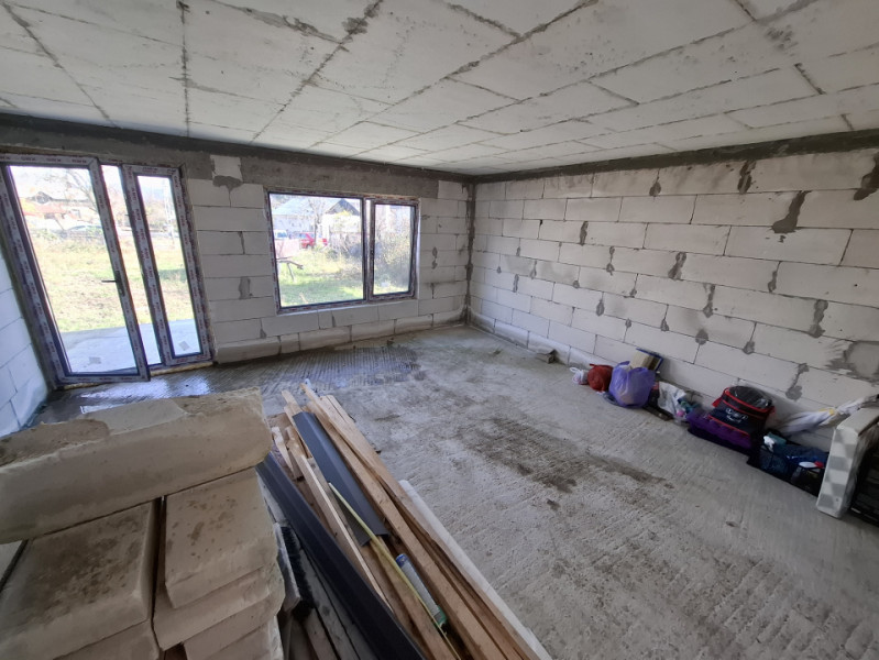 Vanzare casa la gri in comuna Tatarani, jud. Dambovita