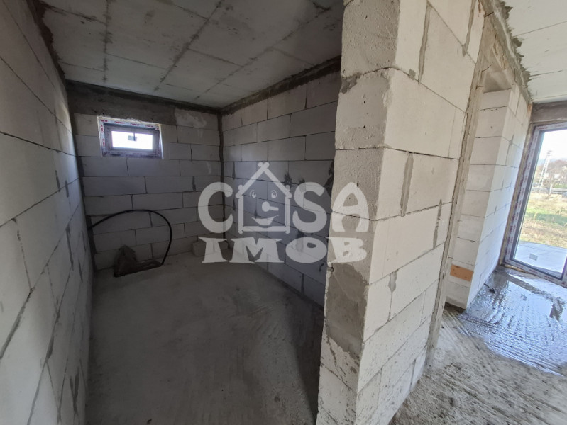 Vanzare casa la gri in comuna Tatarani, jud. Dambovita