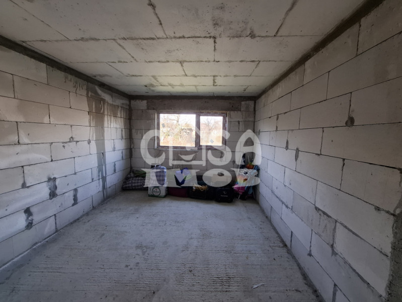 Vanzare casa la gri in comuna Tatarani, jud. Dambovita