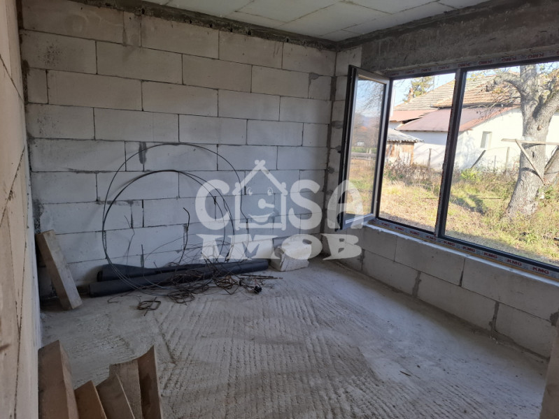 Vanzare casa la gri in comuna Tatarani, jud. Dambovita