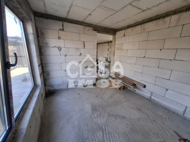 Vanzare casa la gri in comuna Tatarani, jud. Dambovita