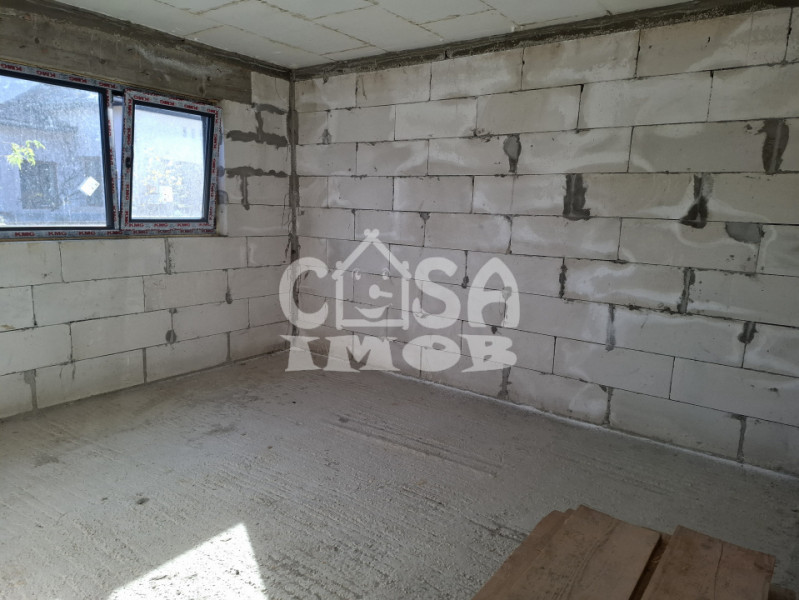 Vanzare casa la gri in comuna Tatarani, jud. Dambovita