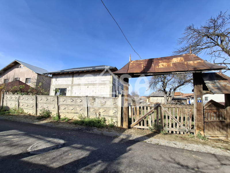 Vanzare casa la gri in comuna Tatarani, jud. Dambovita