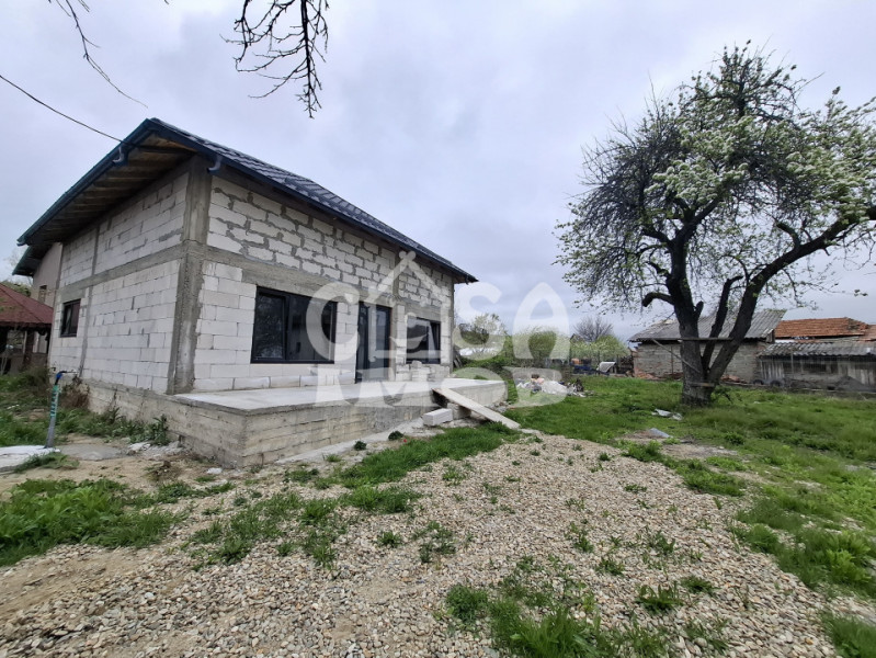 Vânzare casă nouă în comuna Tătărani, jud. Dâmbovița