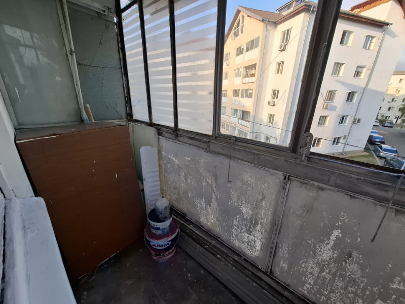 Vanzare apartament 2 camere, confort 2, etaj 2, micro 6, Targoviste