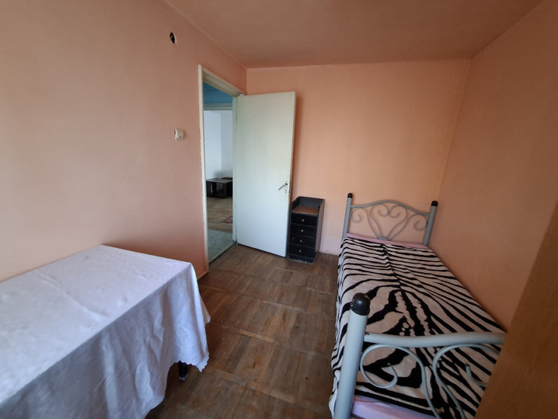 Vanzare apartament 2 camere, confort 2, etaj 2, micro 6, Targoviste