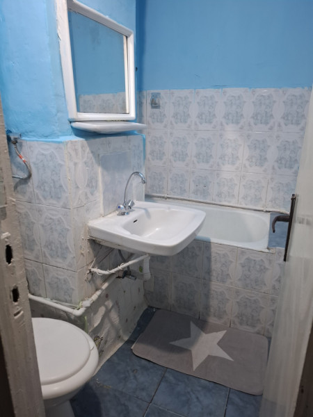 Vanzare apartament 2 camere, confort 2, etaj 2, micro 6, Targoviste