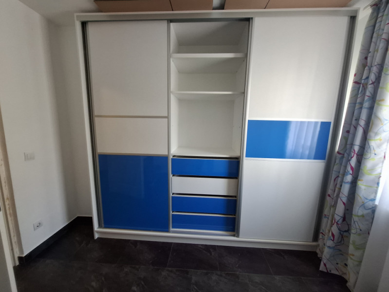 Închiriere apartament deosebit, 2 camere, etaj 2 în Târgoviște