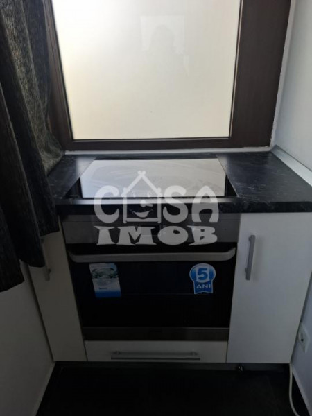 Închiriere apartament deosebit, 3 camere (transformat din 2)etaj 2 în Târgoviște