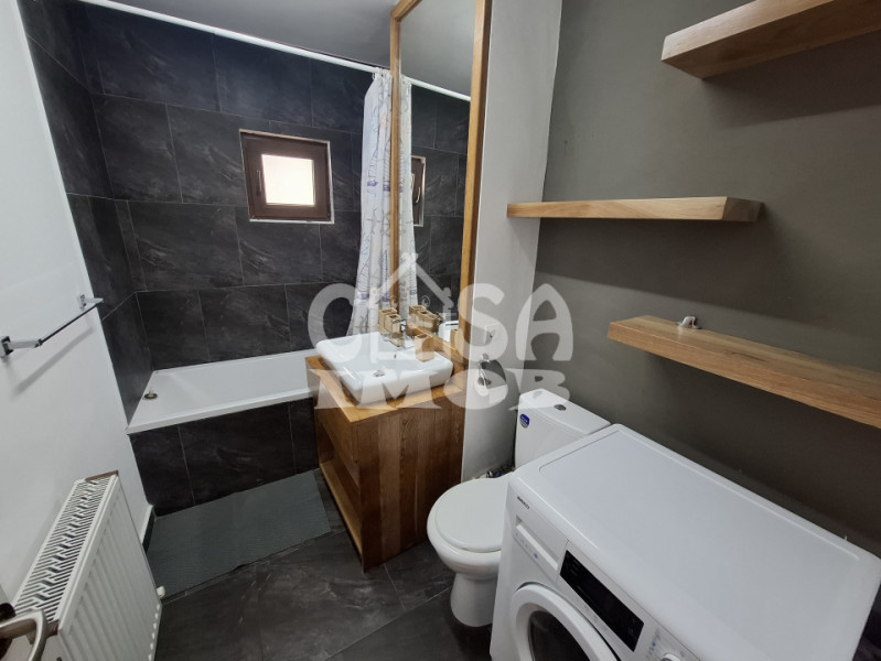 Închiriere apartament deosebit, 3 camere (transformat din 2)etaj 2 în Târgoviște