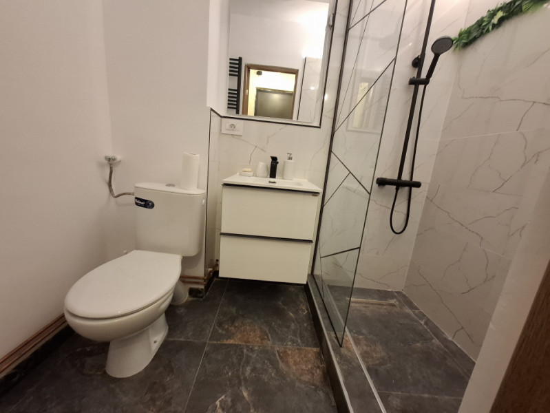 Închiriere garsonieră ultra-modernă în micro 9 - Târgoviste