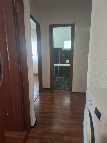 Închiriere apartament 3 camere, decomandat, micro 3 Târgoviște