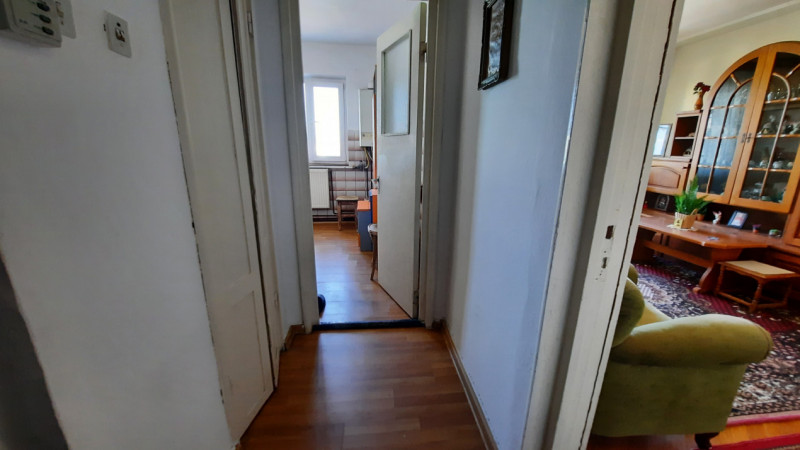 Comision 0 - Apartament 2 camere, confort 1, micro 6, etaj 4, Târgoviște