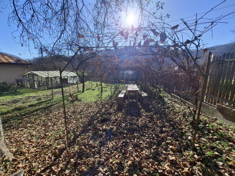 Comision 0 - Vilă de vacanță în sat Șuvița, judetul Dâmbovița