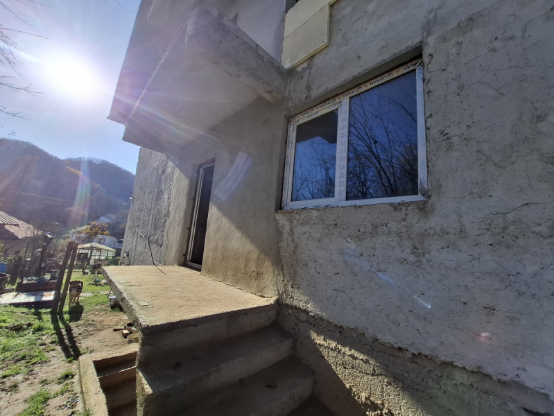 Comision 0 - Vilă de vacanță în sat Șuvița, judetul Dâmbovița