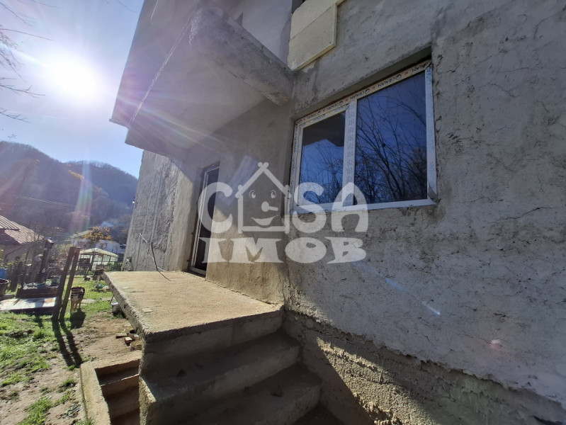 Comision 0 - Vilă de vacanță în sat Șuvița, judetul Dâmbovița