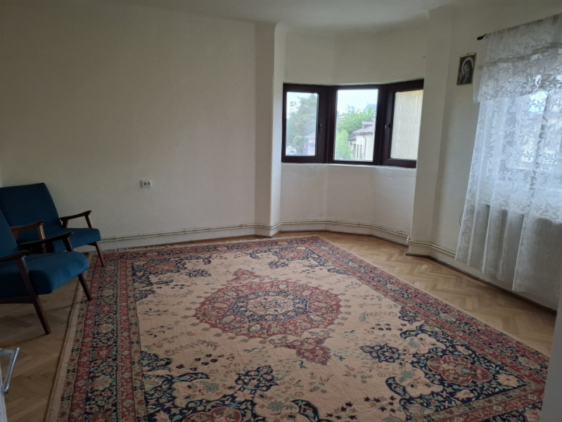 Închirirere apartament in vilă, ultracentral, Târgoviște