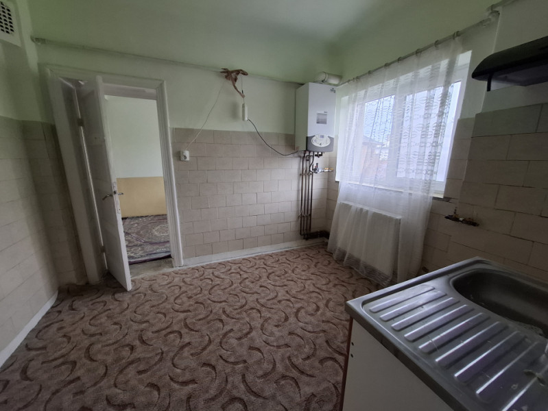 Închirirere apartament in vilă, ultracentral, Târgoviște