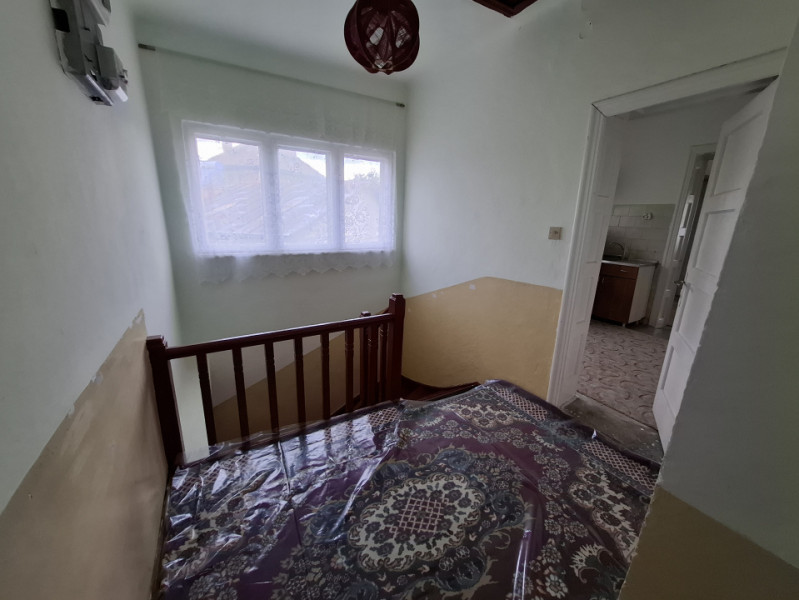 Închirirere apartament in vilă, ultracentral, Târgoviște