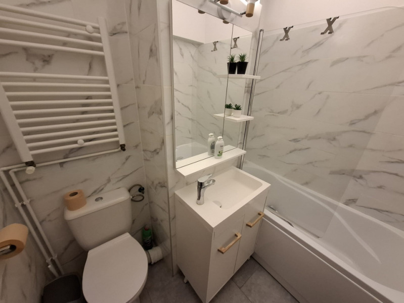 Inchiriere garsonieră, confort 1, etaj 2, în Târgoviște, Calea Bucuresti