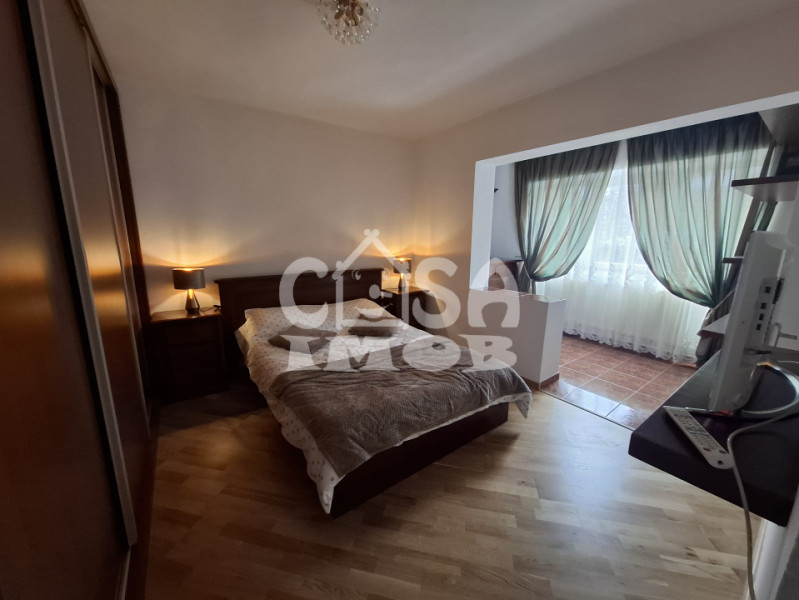 Închiriere apartament 3 camere, Bdul. Independenței, etaj 1, în Târgoviște