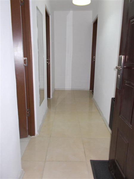 Închiriere garsonieră modernă în micro 6 - Targoviste