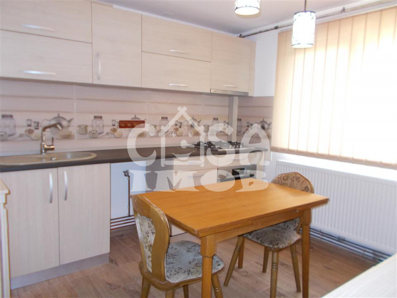 Închiriere garsonieră modernă în micro 6 - Targoviste