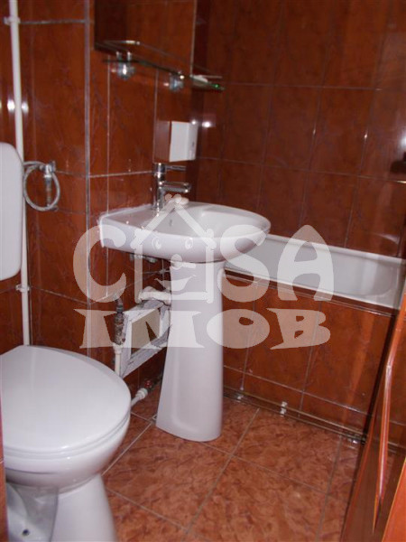 Închiriere garsonieră modernă în micro 6 - Targoviste