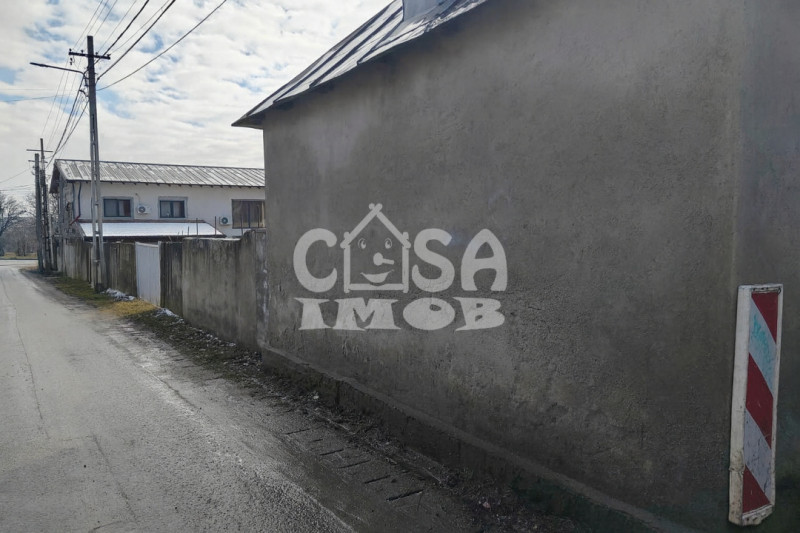 Teren intravilan 672 mp – poziție rară, la poalele Mănăstirii Dealu, Târgoviște.